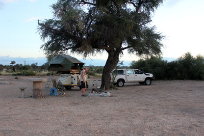 Kgalagadi Transfrontier Park. Lesholoago campsite