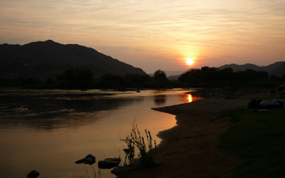 Orange RIver at sunrise, Richtersveld National Park.