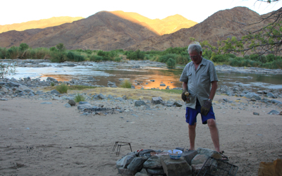 A braai next to the Orange RIver
